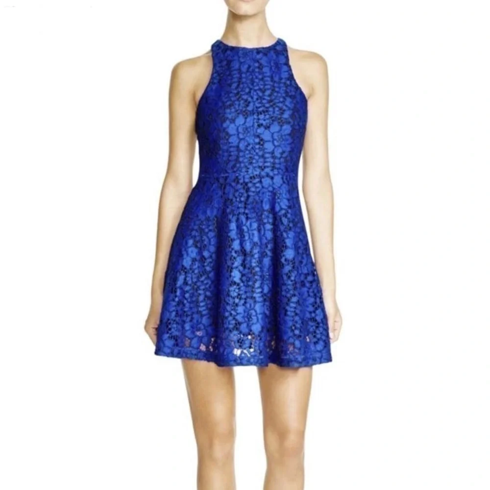 NWT Townsen Blue Lace Mini Dress Size 4
